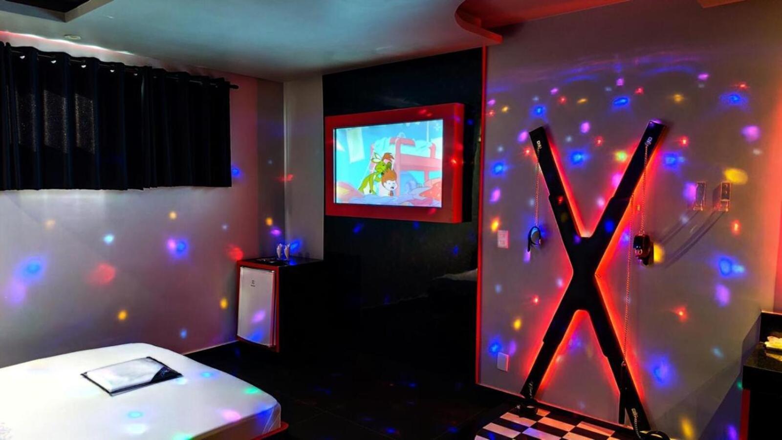 Motel Zurich 2 Сао Паоло Екстериор снимка